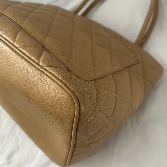 Chanel camel color caviar medallion tote - Picture 9 of 16